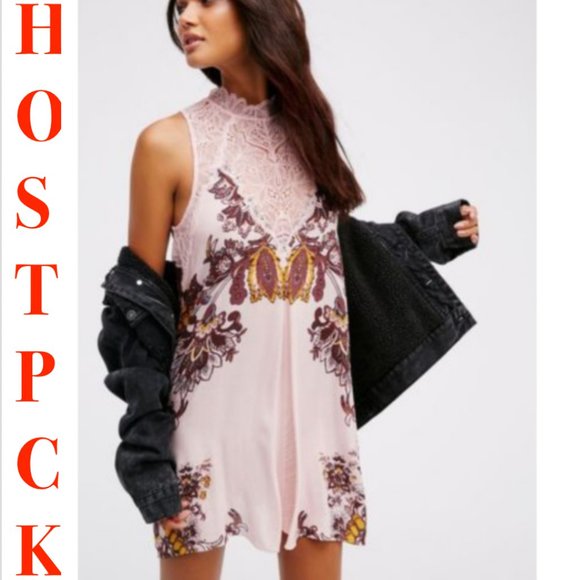 Free People Dresses & Skirts - Free People Marsha Blush Floral Dress